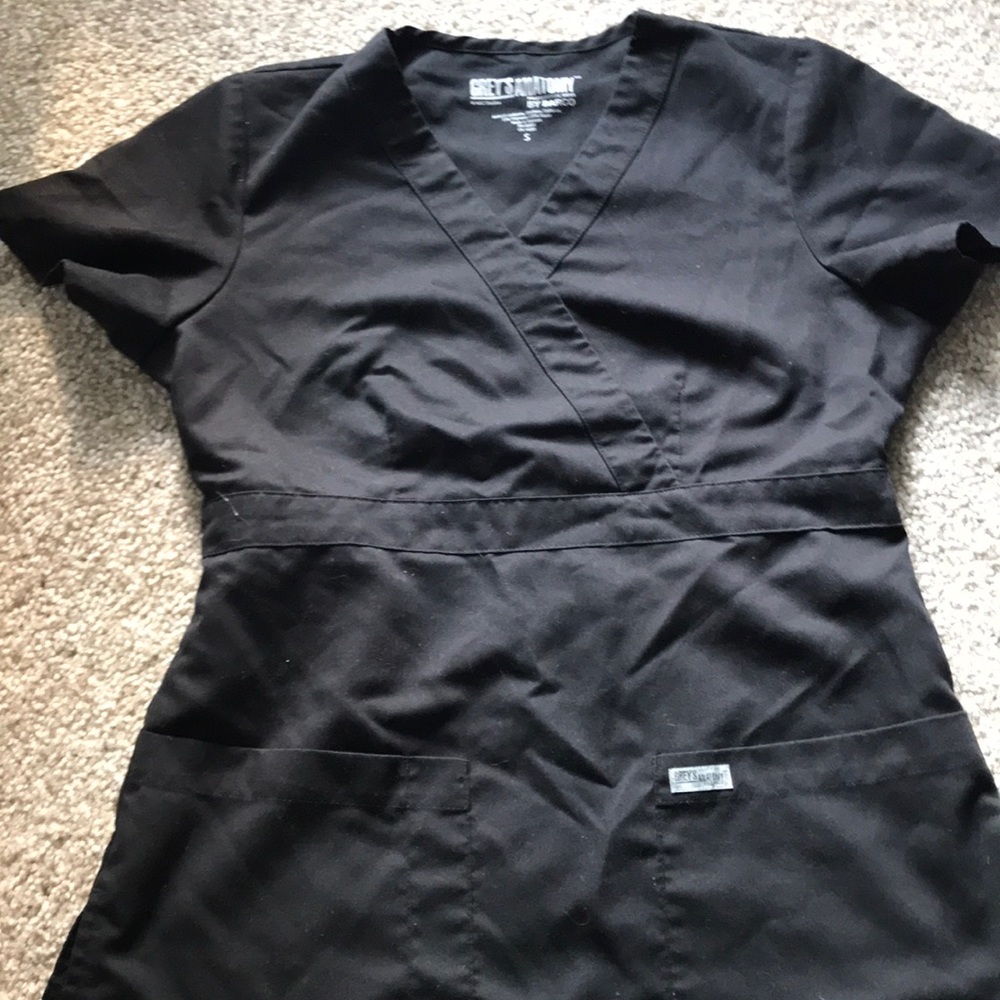 GREYS ANATOMY Black Scrub Top